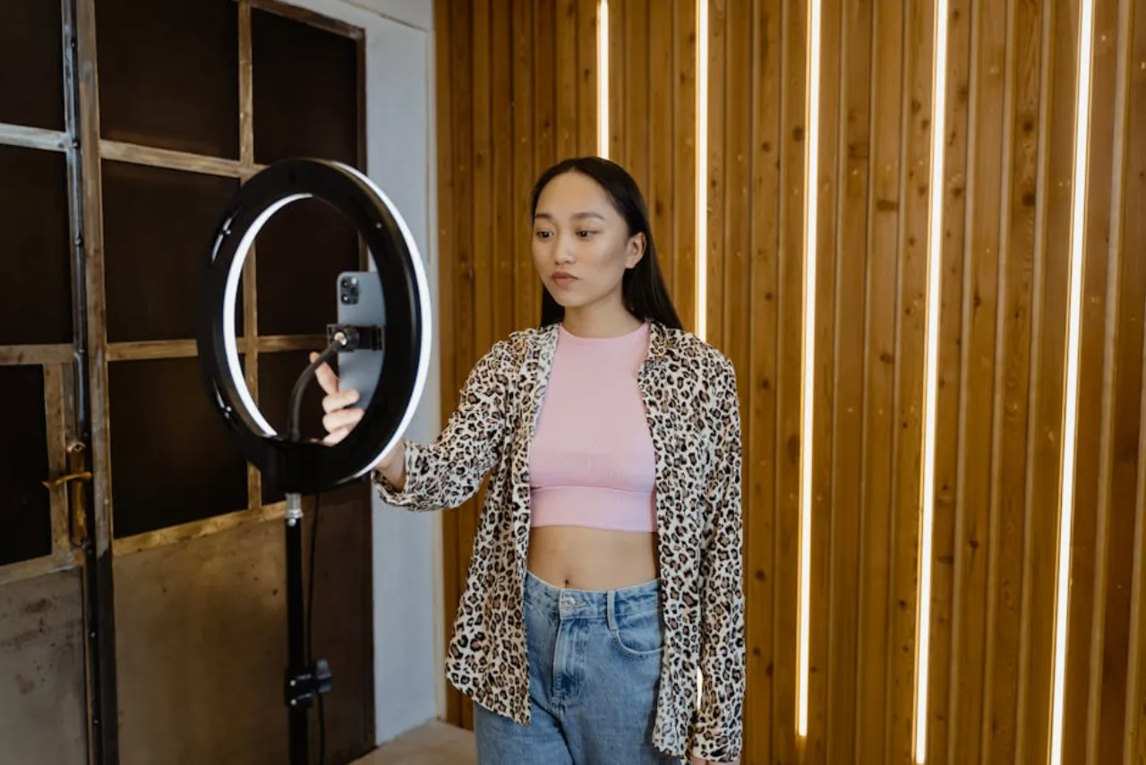 Social media content creator
