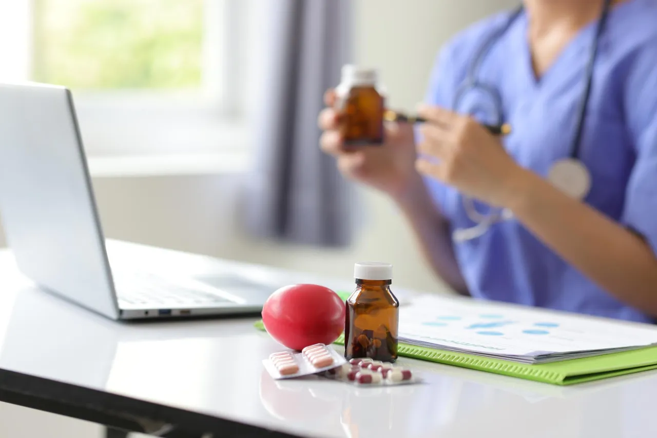 Medicatiebewaking: Veilig gebruik van medicijnen
