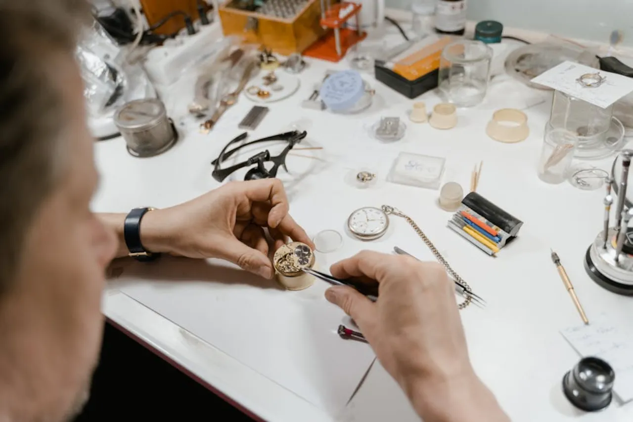 Verkoop Nieuwe Sieraden