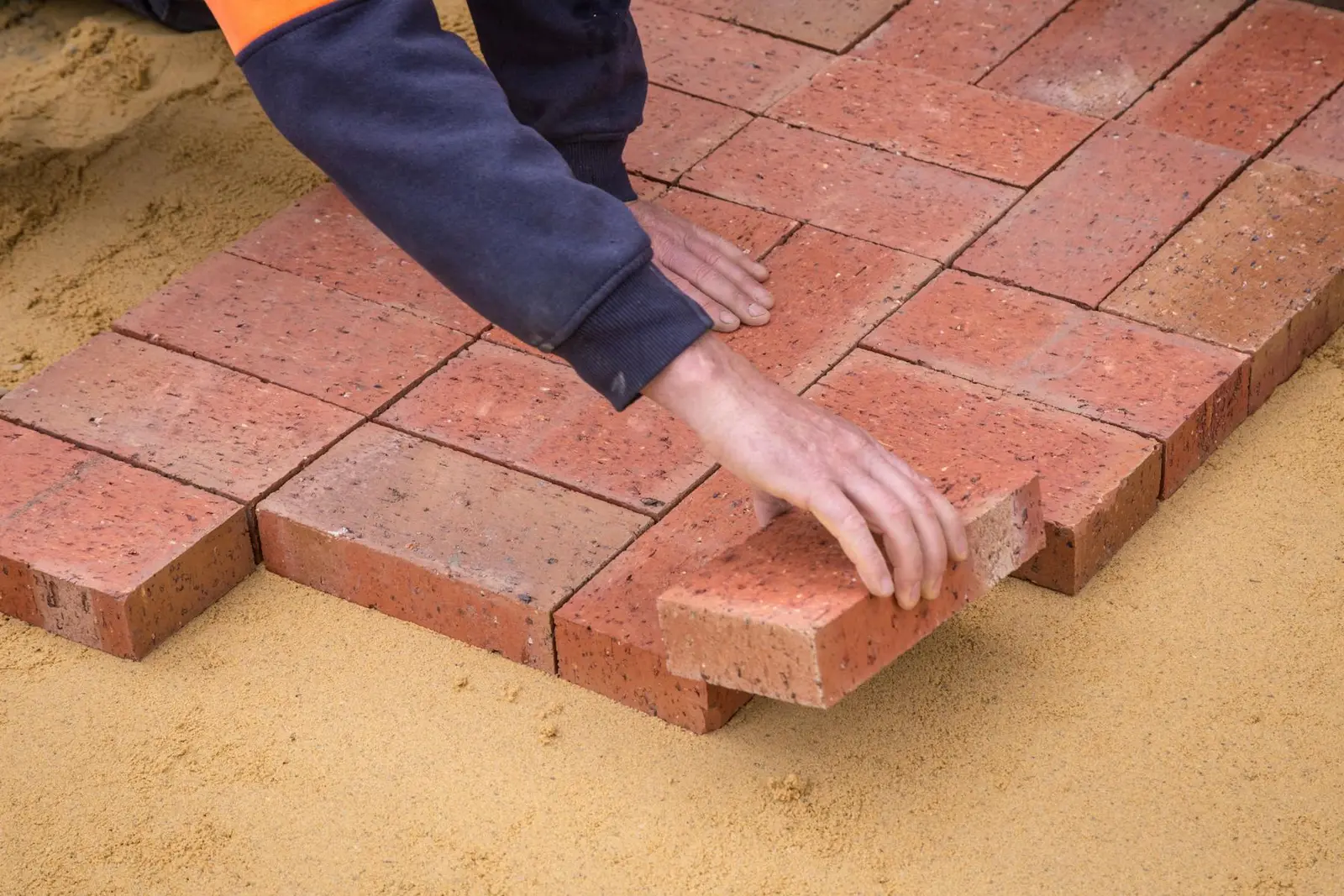 Bestrating leggen