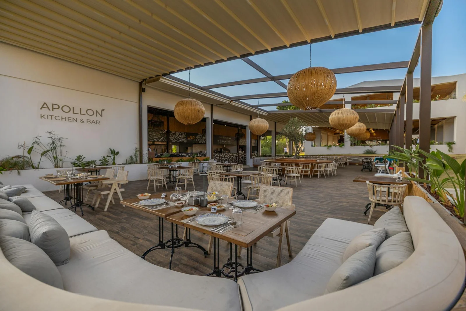 Over Hendriks Restaurant